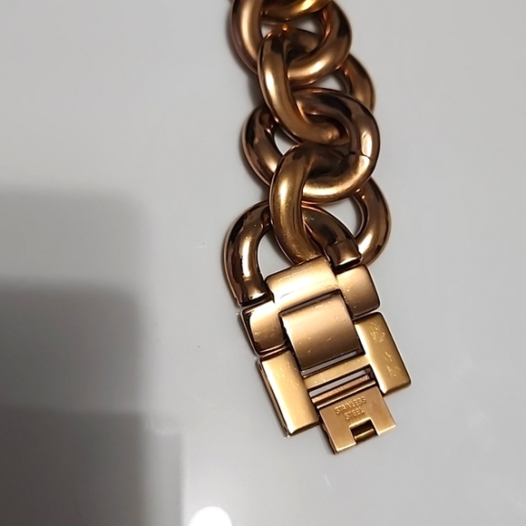 Invicta Angel Lady Rose Gold, Chunky Chain Women's Watch Quartz - Picture 7 of 10